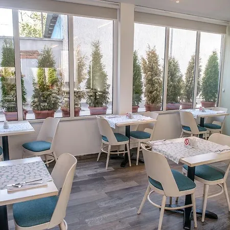 Garni Mint 4* Belgrado