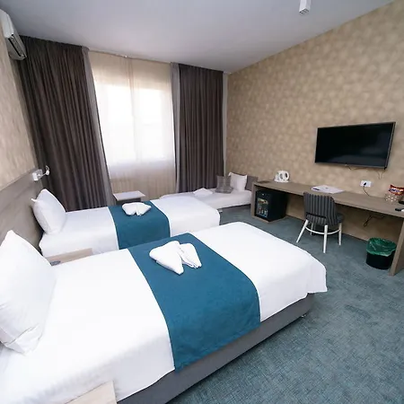 Hotel Garni Mint 4*