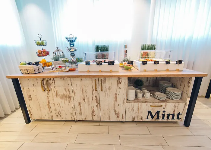 فندق غارني مينت بلغراد